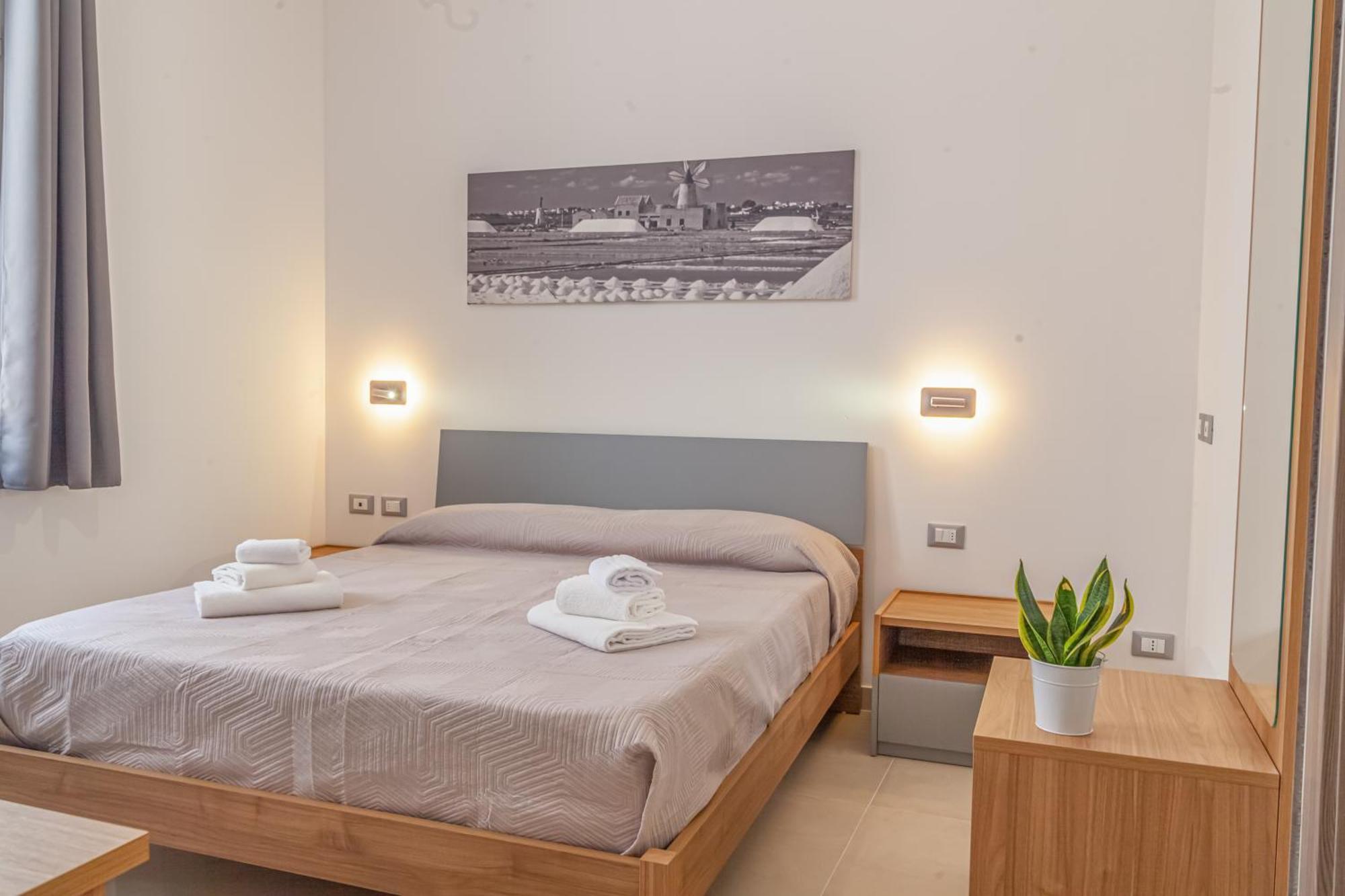 Isgrò Rooms Marsala Exterior foto