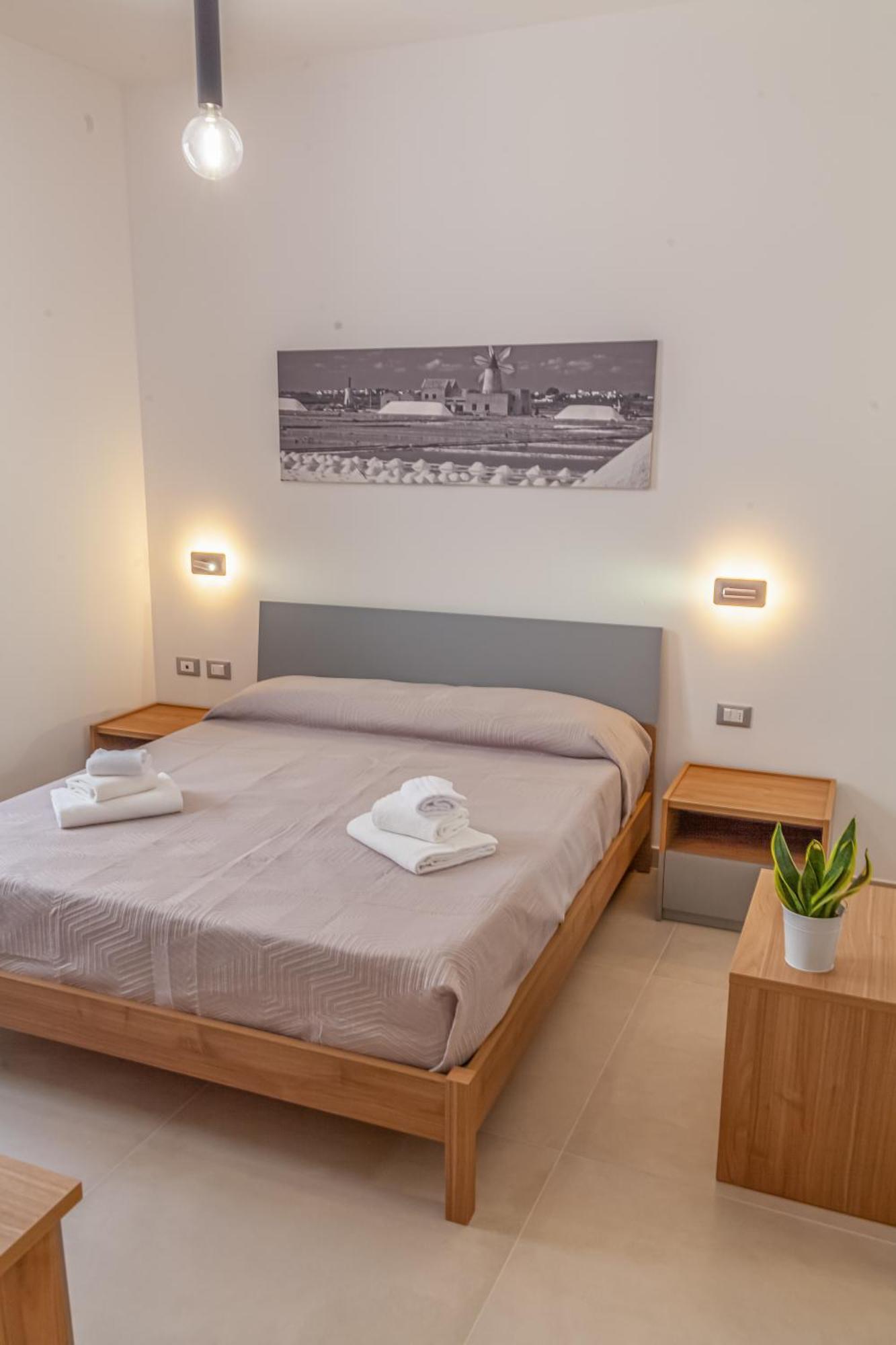 Isgrò Rooms Marsala Exterior foto