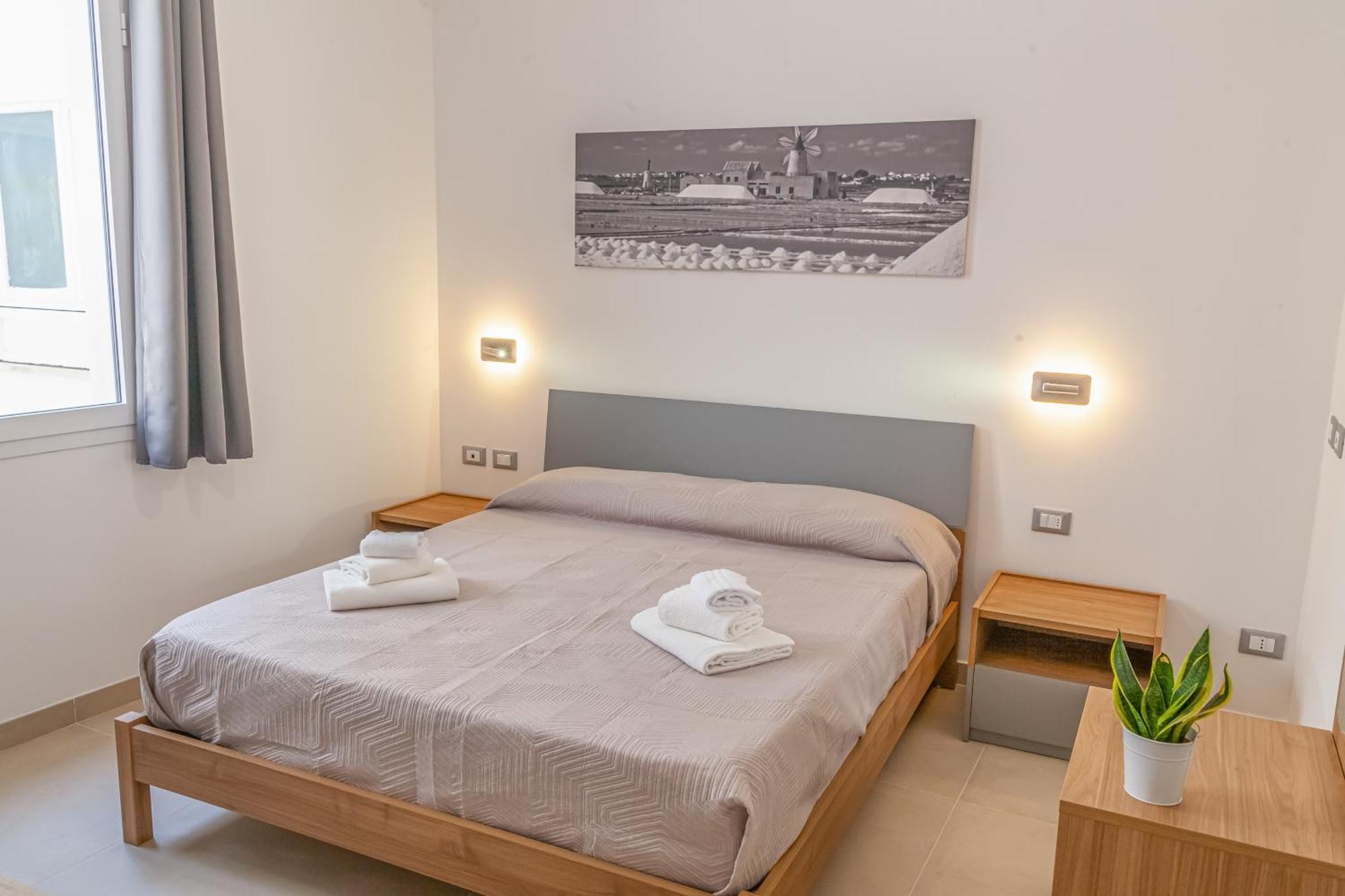 Isgrò Rooms Marsala Exterior foto